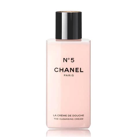 chanel nr 5 douchegel|chanel no 5 l'eau in shower.